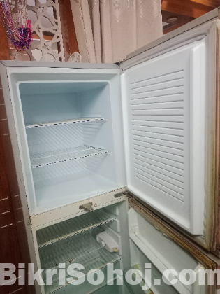 Singer Refrigerator